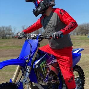 Meet your Posher, Hunter